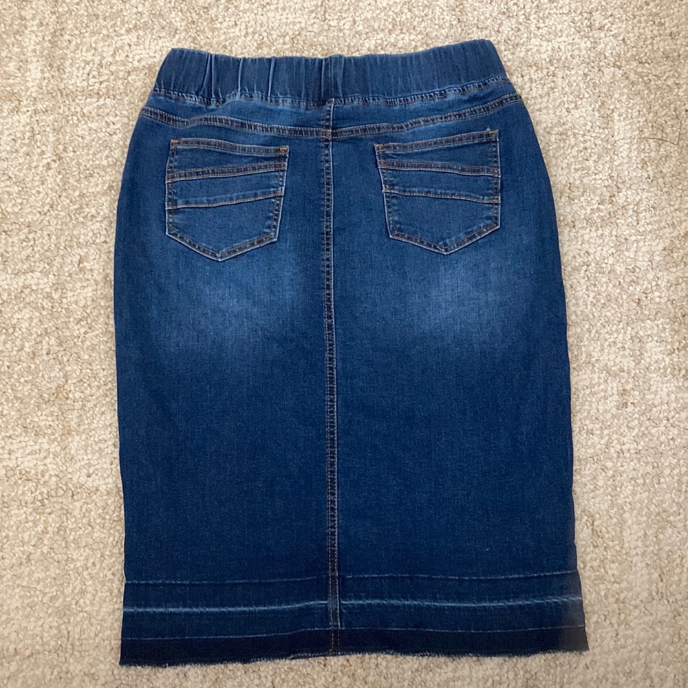 Denim skirt